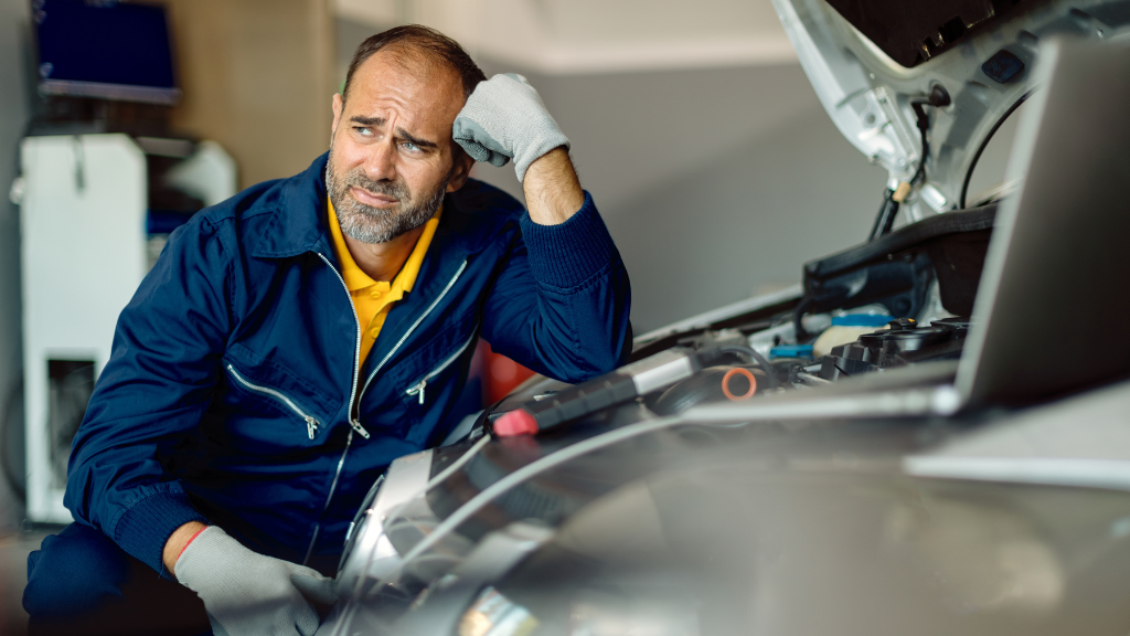 Cómo ahorrar en el mantenimiento de tu coche: trucos prácticos para cuidar tu vehículo y tu bolsillo